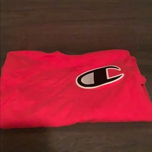 Red champion Long sleeve shirt